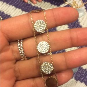 Express gold choker necklace